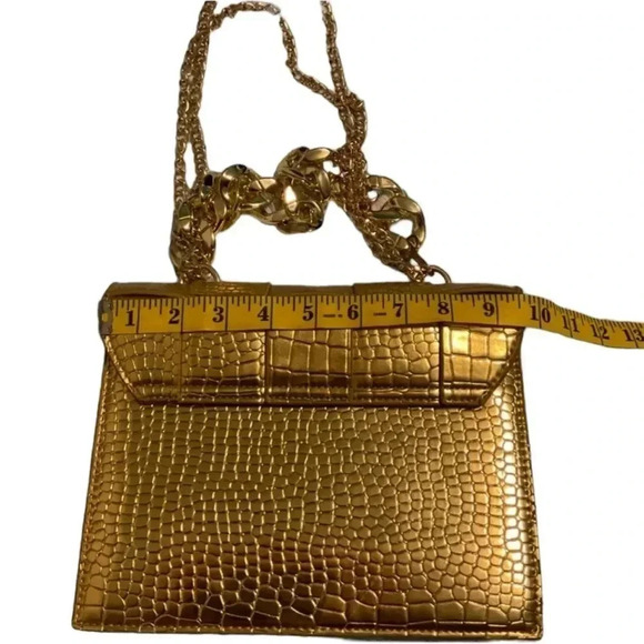Crossbody/Handbag 2Way Metallic Croc Embossed Look Gold with Chain Detail NWOT - Picture 9 of 9